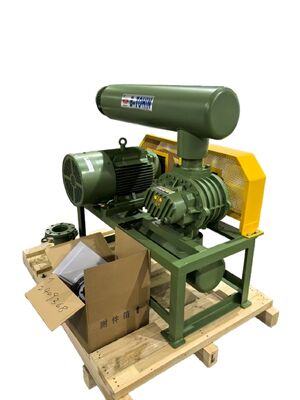 विभिन्न क्षेत्रों में वैक्यूम एयर डिलीवरी के लिए रोटरी स्पीड रेंज 850 से 1800 आरपीएम के साथ औद्योगिक रूट्स ब्लोअर वैक्यूम पंप