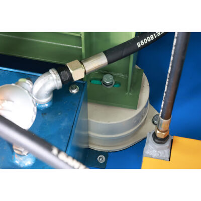 BLG343A/BLG343B,गति 1800-3000Rpm,वायु प्रवाह 73-172 m3/min, 40-100Kpa,स्व-चिकन स्थायी चुंबक परिवर्तनीय आवृत्ति पेंच ब्लोअर